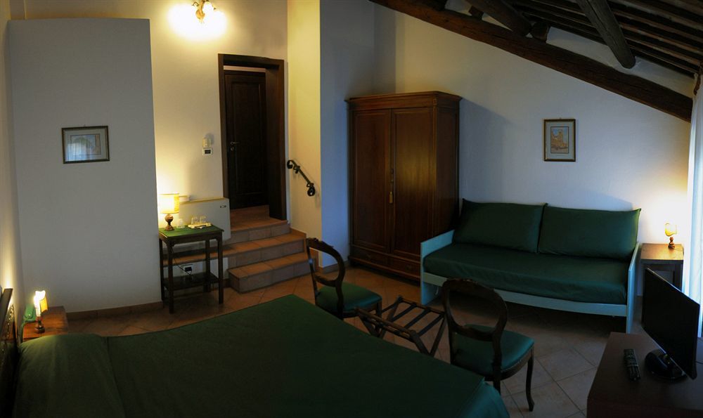 Agriturismo-R&B Corte Dei Gioghi Ferrara Exterior foto